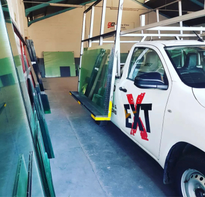 Operating a cut-to-size glass business
